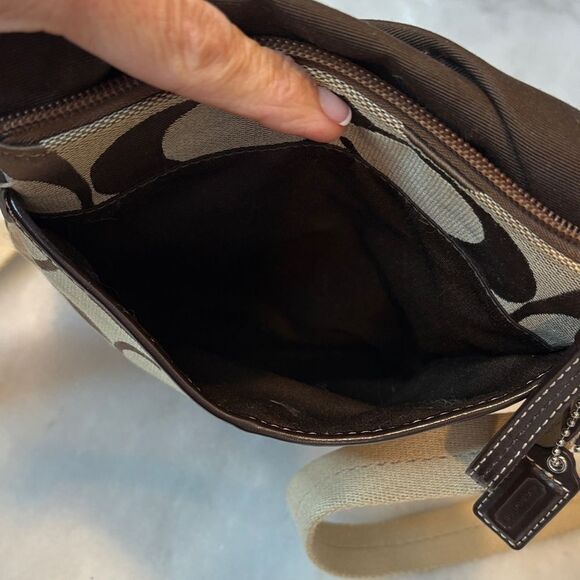 Coach Crossbody Purse Handbag Signature Stripe Jacquard Logo Swing Pack Bag - Picture 14 of 16